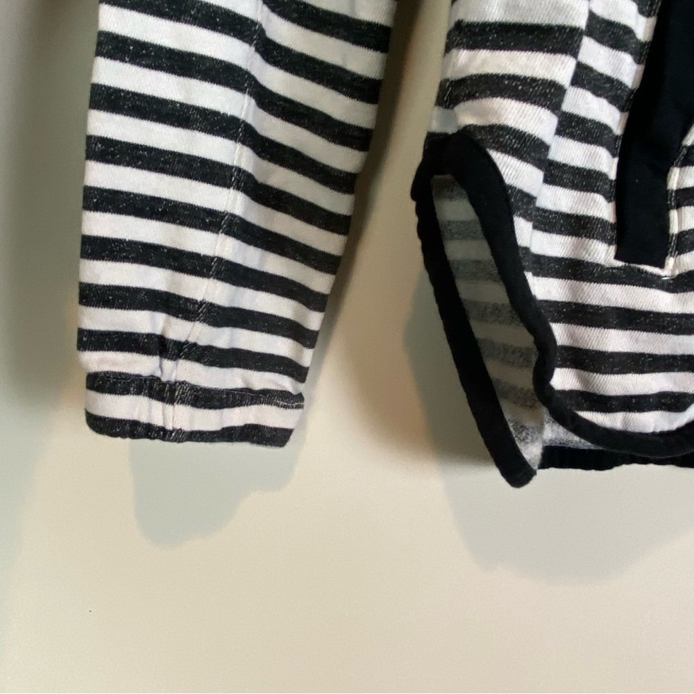 Duffield Lane Quarter Zip - Picture 7 of 10